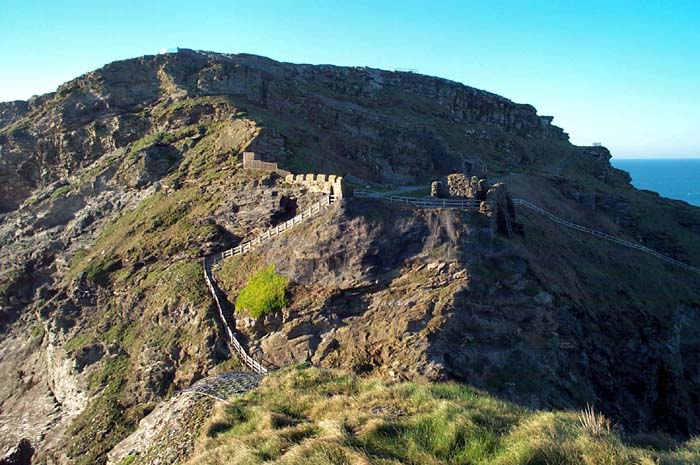 Tintagel Castle, steps to main ward